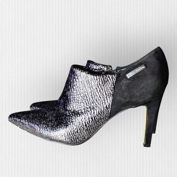 Calvin Klein Women's Size 5 Black Ankle Booties with Sleek Pointed Toe - Picture 7 of 9
